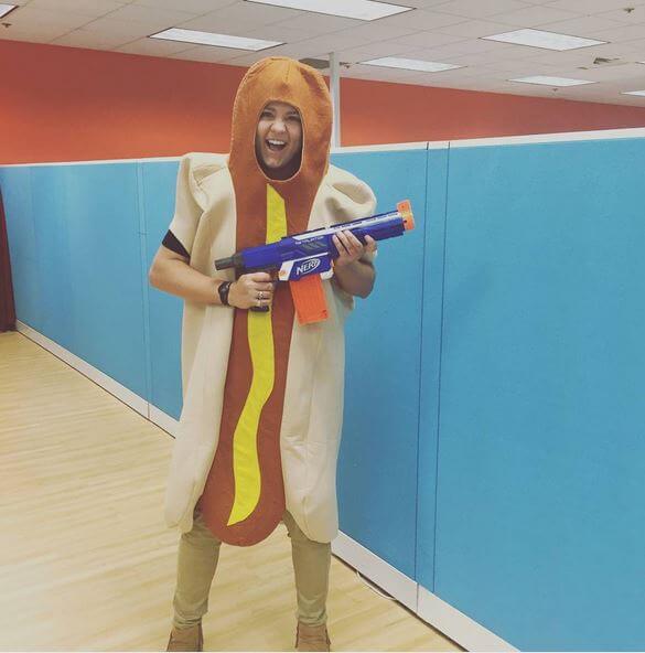 Fun.com HR Loves Hot Dogs