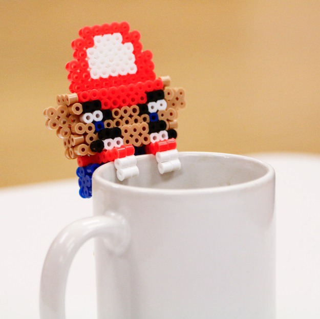 Mario Mug Sitter Perler.jpg