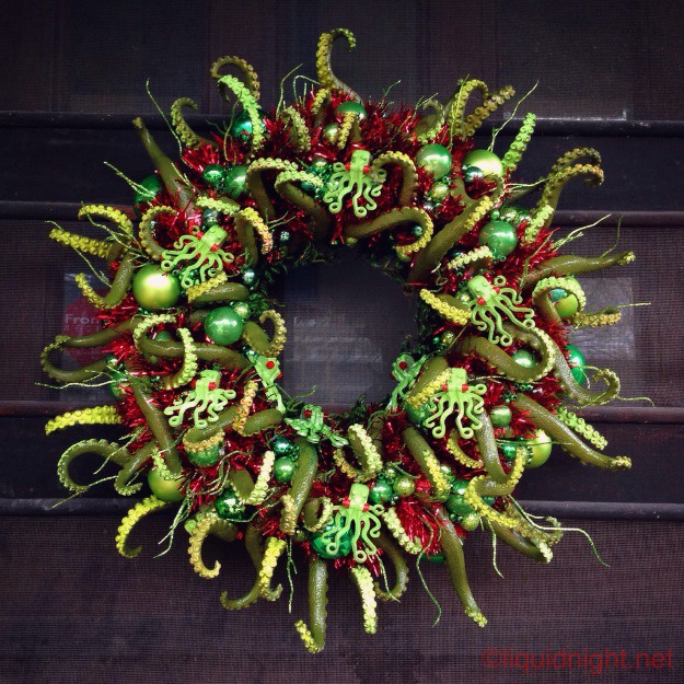 DIY Cthulhu Wreath