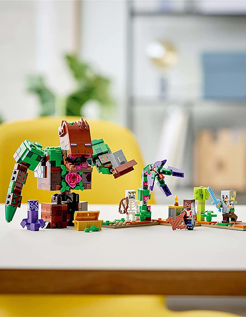LEGO Minecraft Set LEGO Minecraft Set