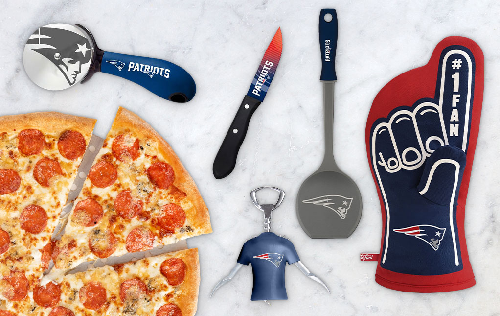 Get your Patriots-themed Christmas gifts here! - Pats Pulpit