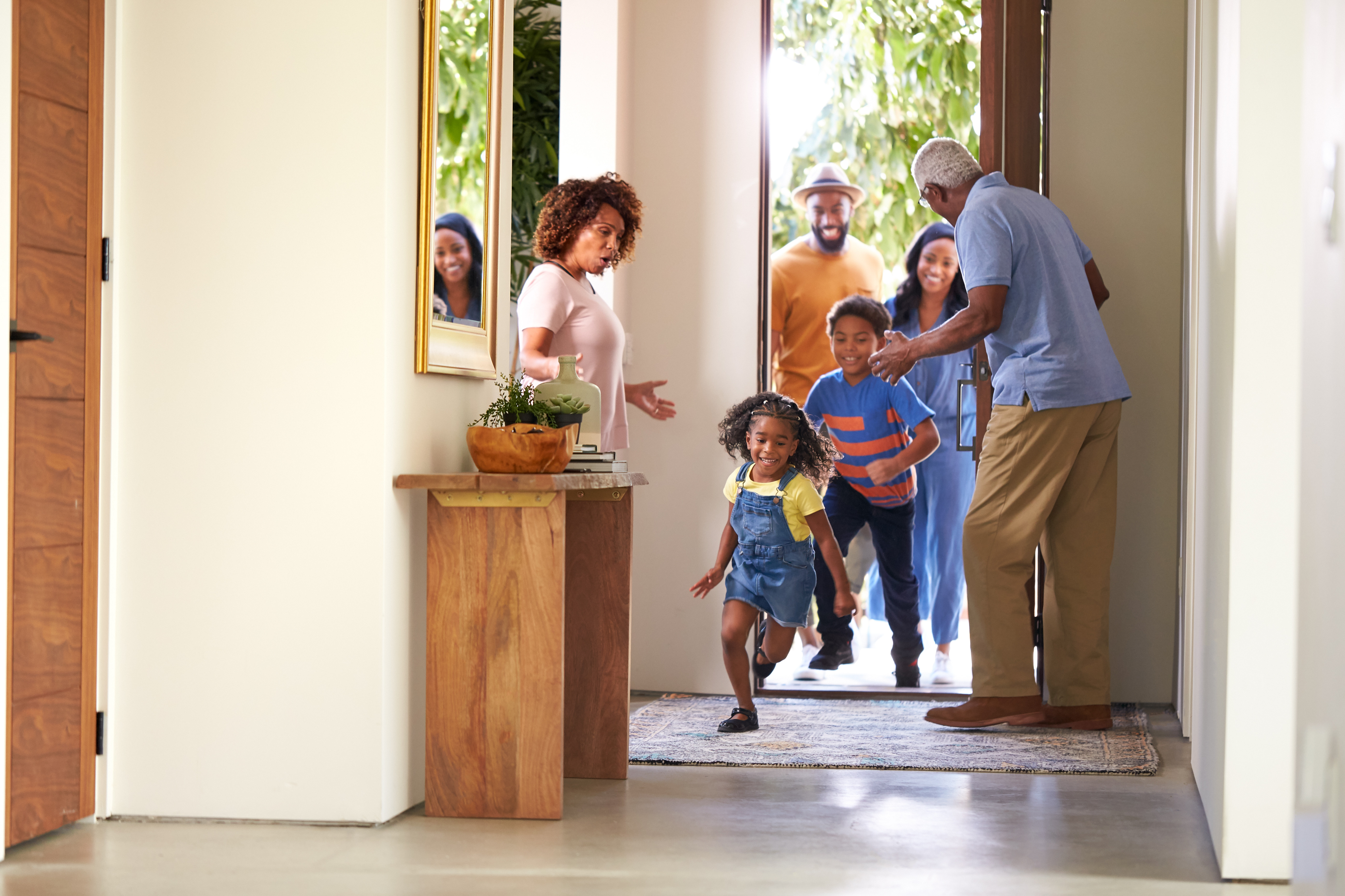 Grandchildren entering grandparents home