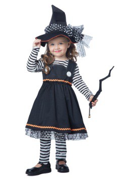 Crafty Little Witch Costume for Toddlers