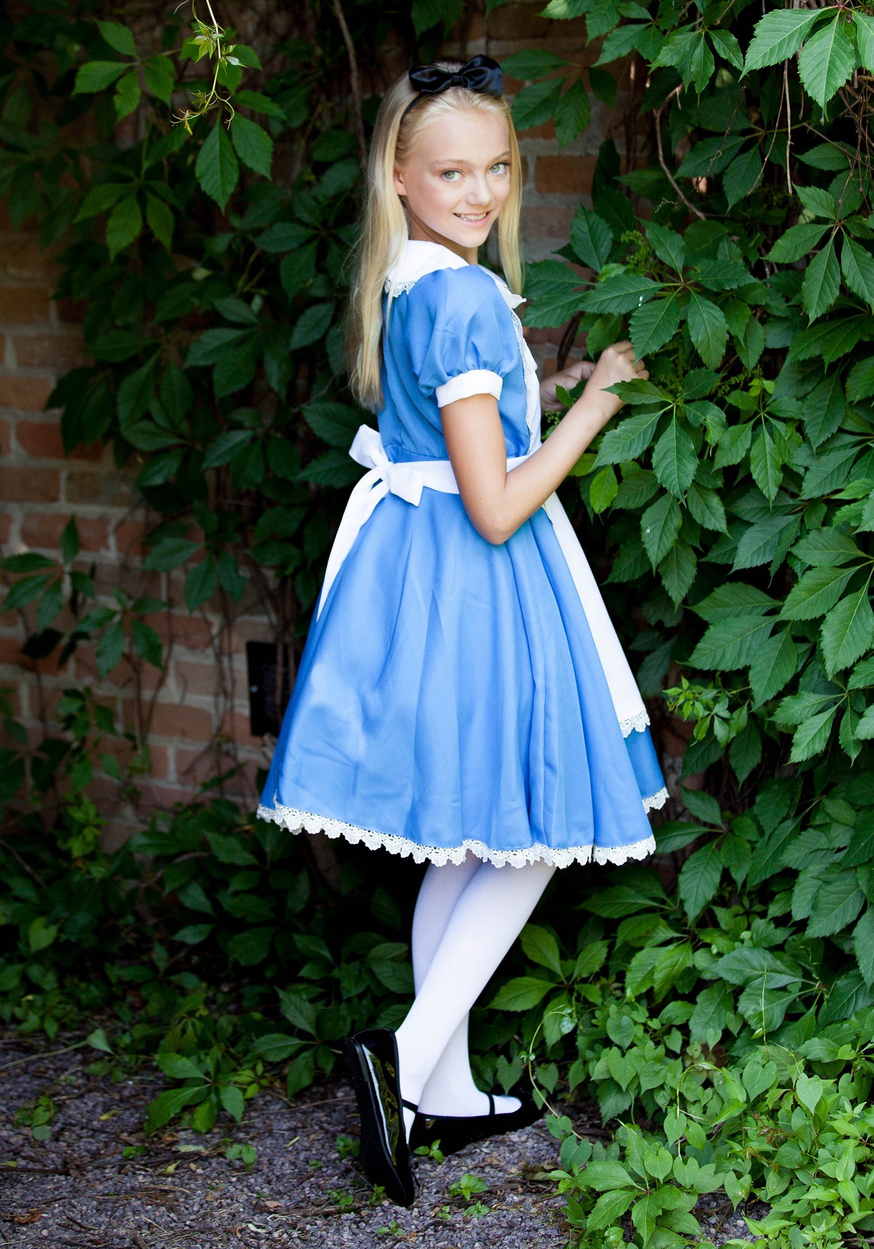 Supreme Girls Alice Costume