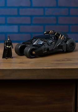 Batman Dark Knight Tumbler 1:24 Die Cast Car w/ Figure Upd