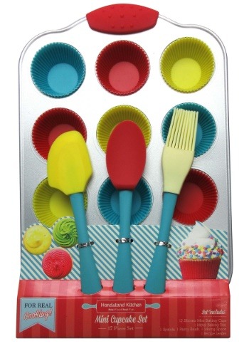 Handstand Kitchen 17 Piece Mini Cupcake Baking Set