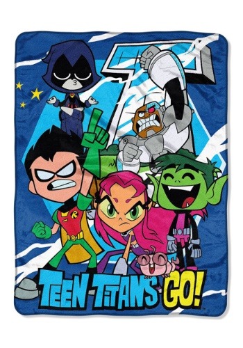 Teen Titans Go 46" x 60" Super Soft Throw
