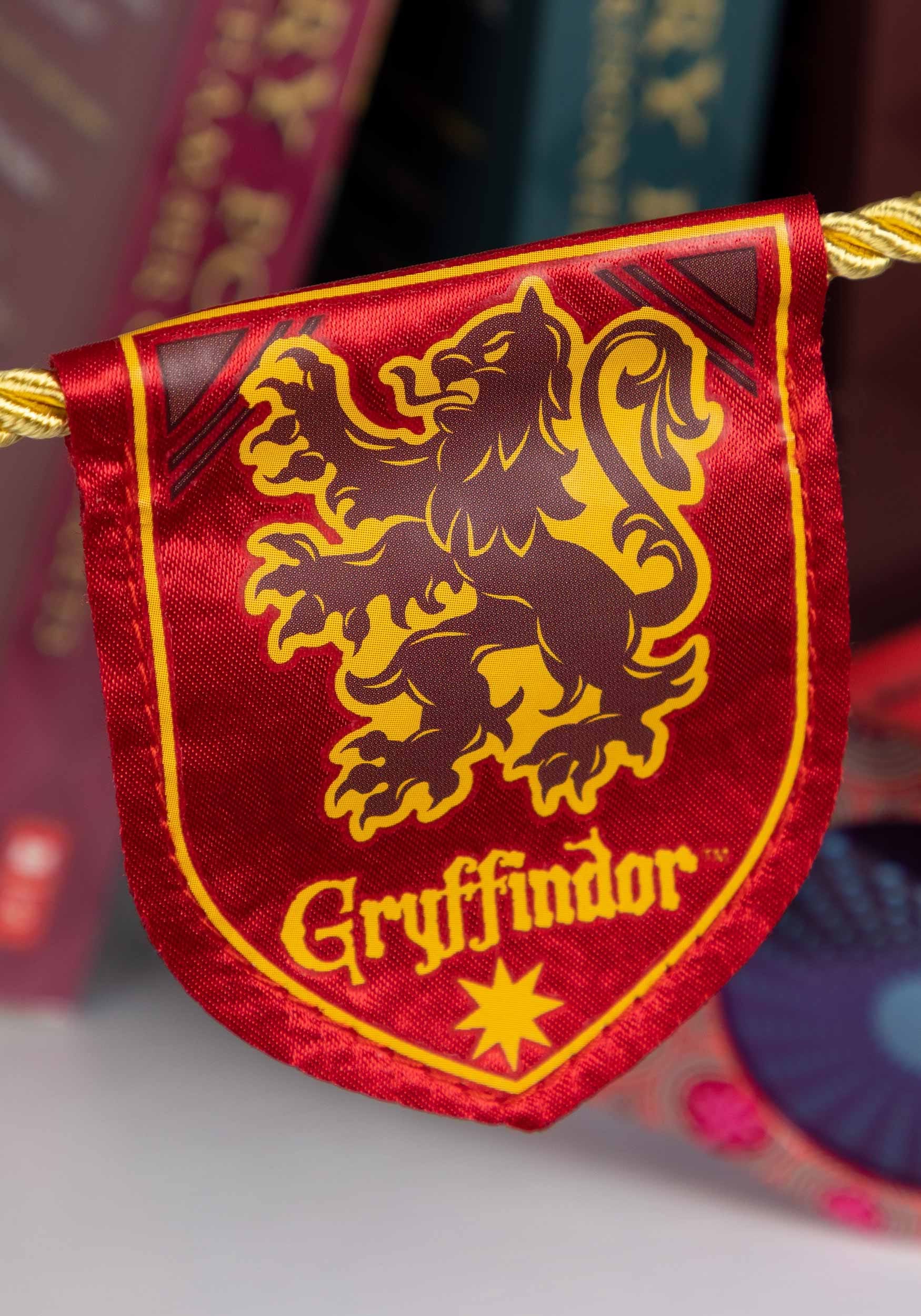 Harry Potter Gryffindor House Banner - Entertainment Earth