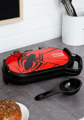 Spiderman Flip Pancake Maker1-1