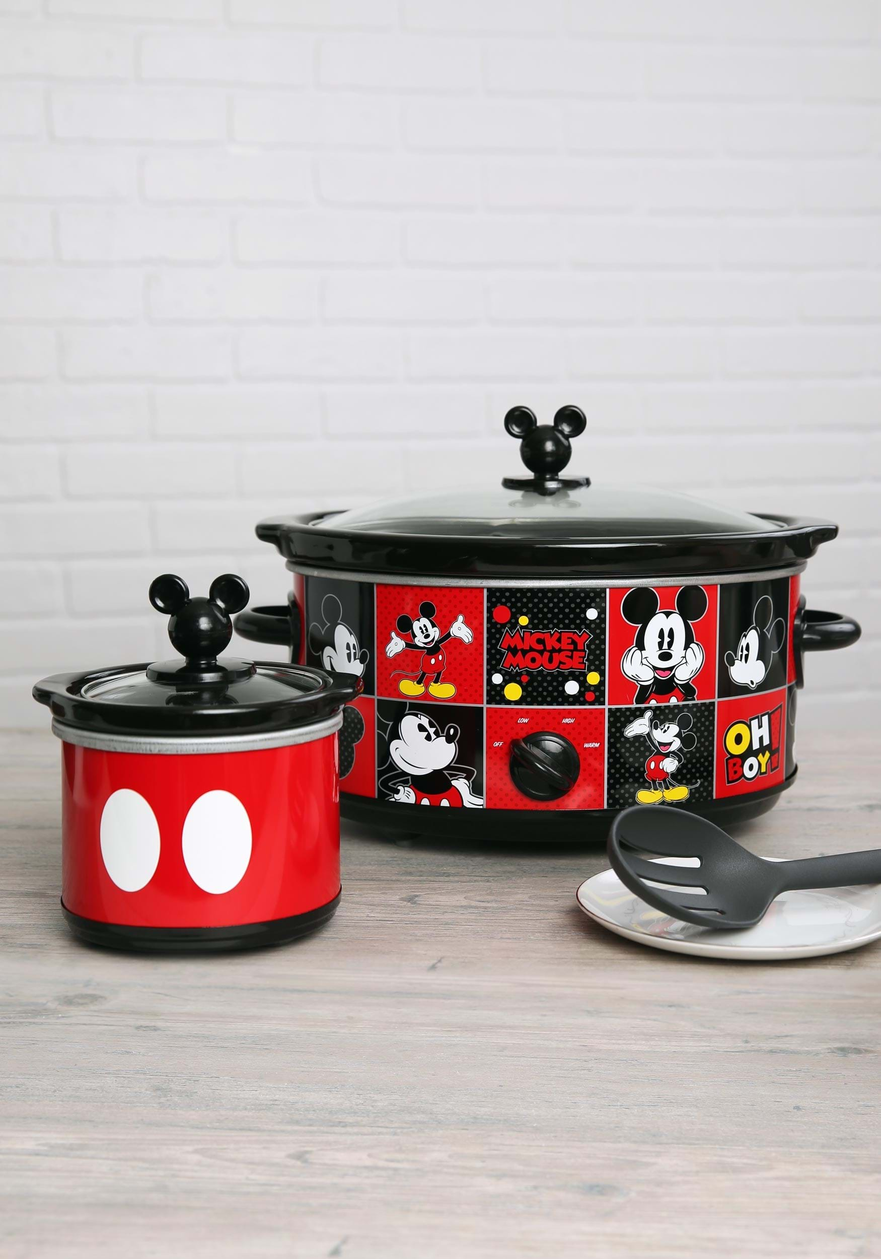 Mickey Mouse 5-Quart Slow Cooker With 20 Ounce Dipper