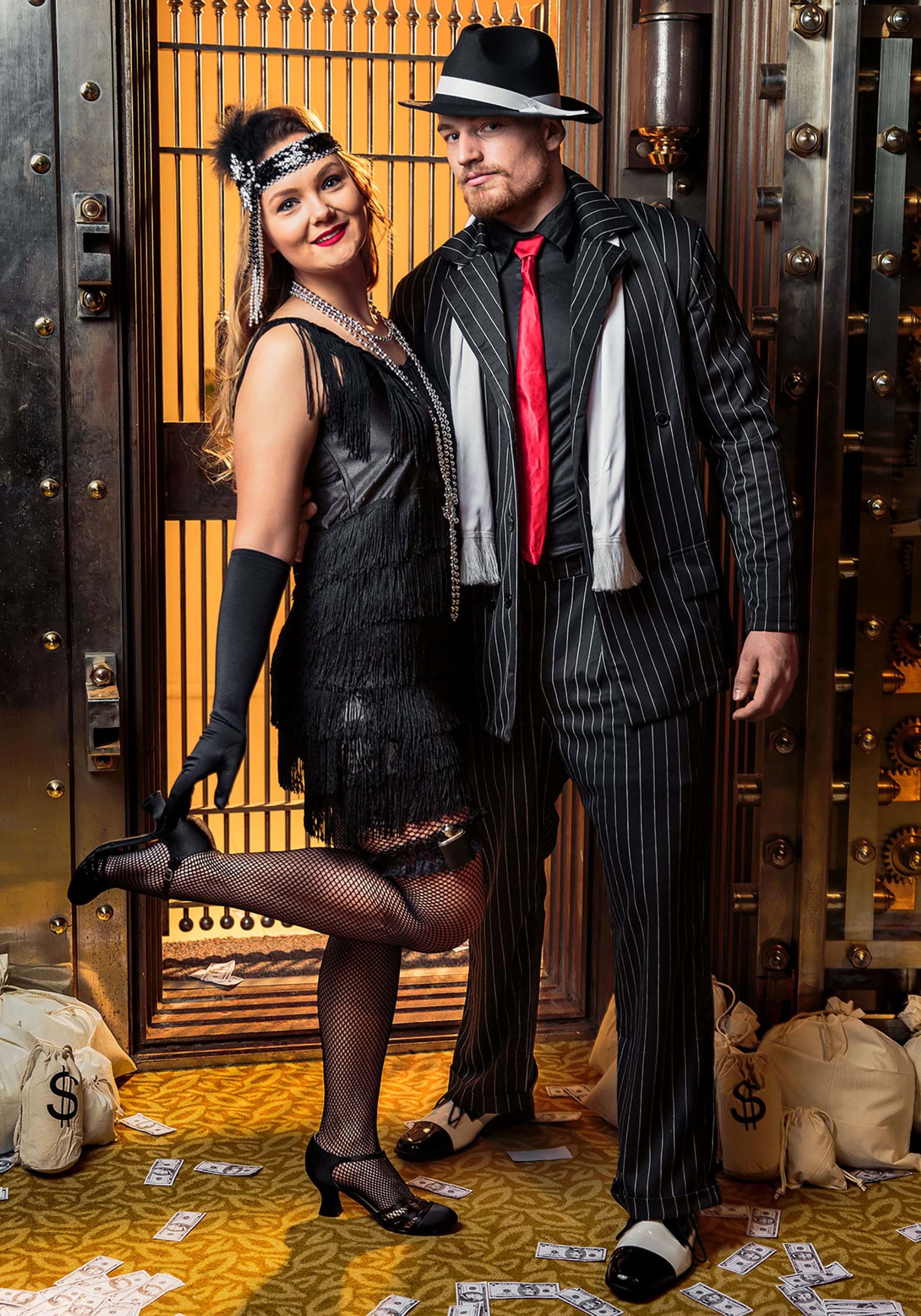 1920s Party Ideas to Ensure That You Have a Roarin' Good Time -  HalloweenCostumes.com Blog