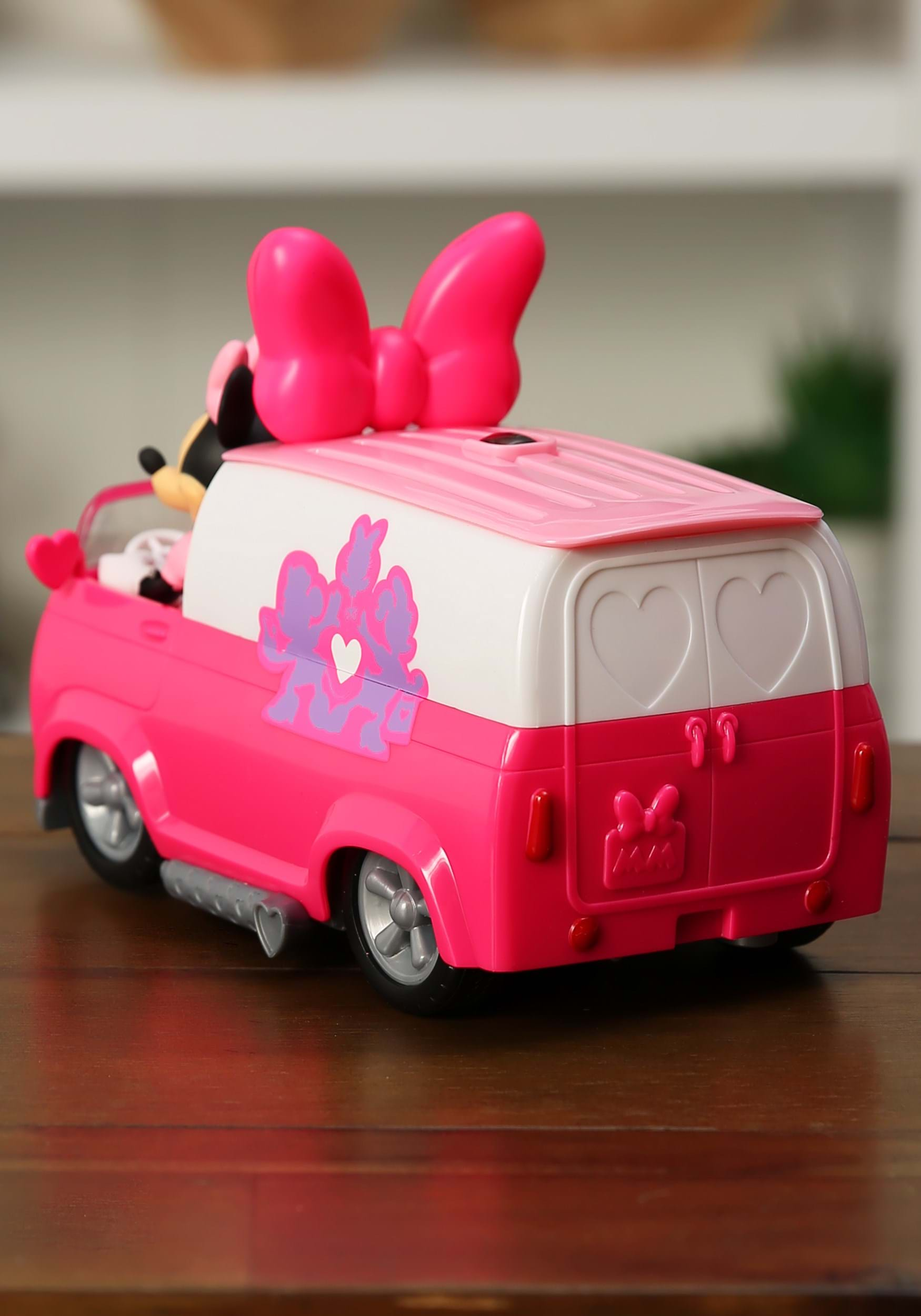 minnie mouse happy helper van