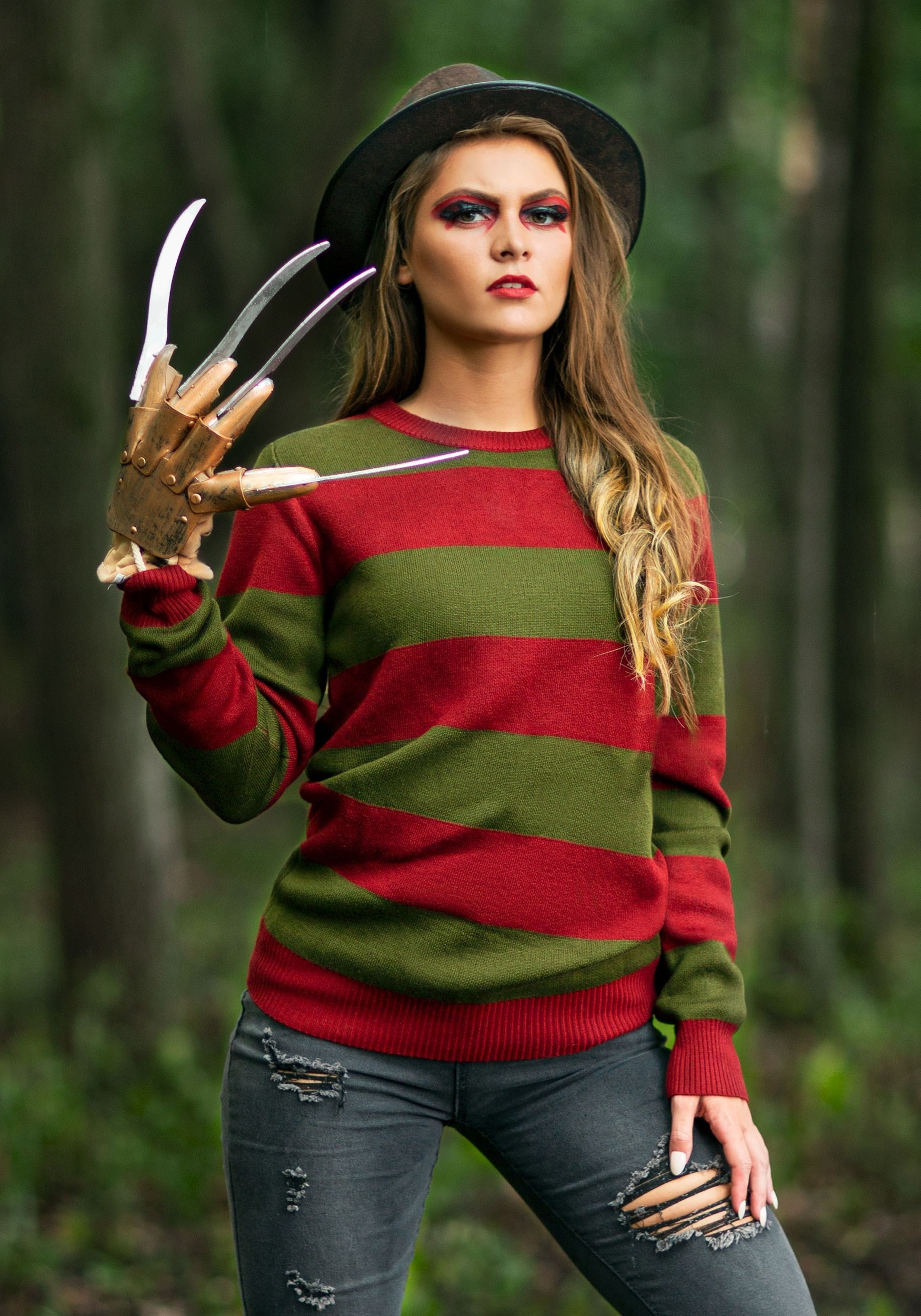 nacionalismo Superficial Días laborables Striped Nightmare on Elm Street Freddy Sweater for Adults