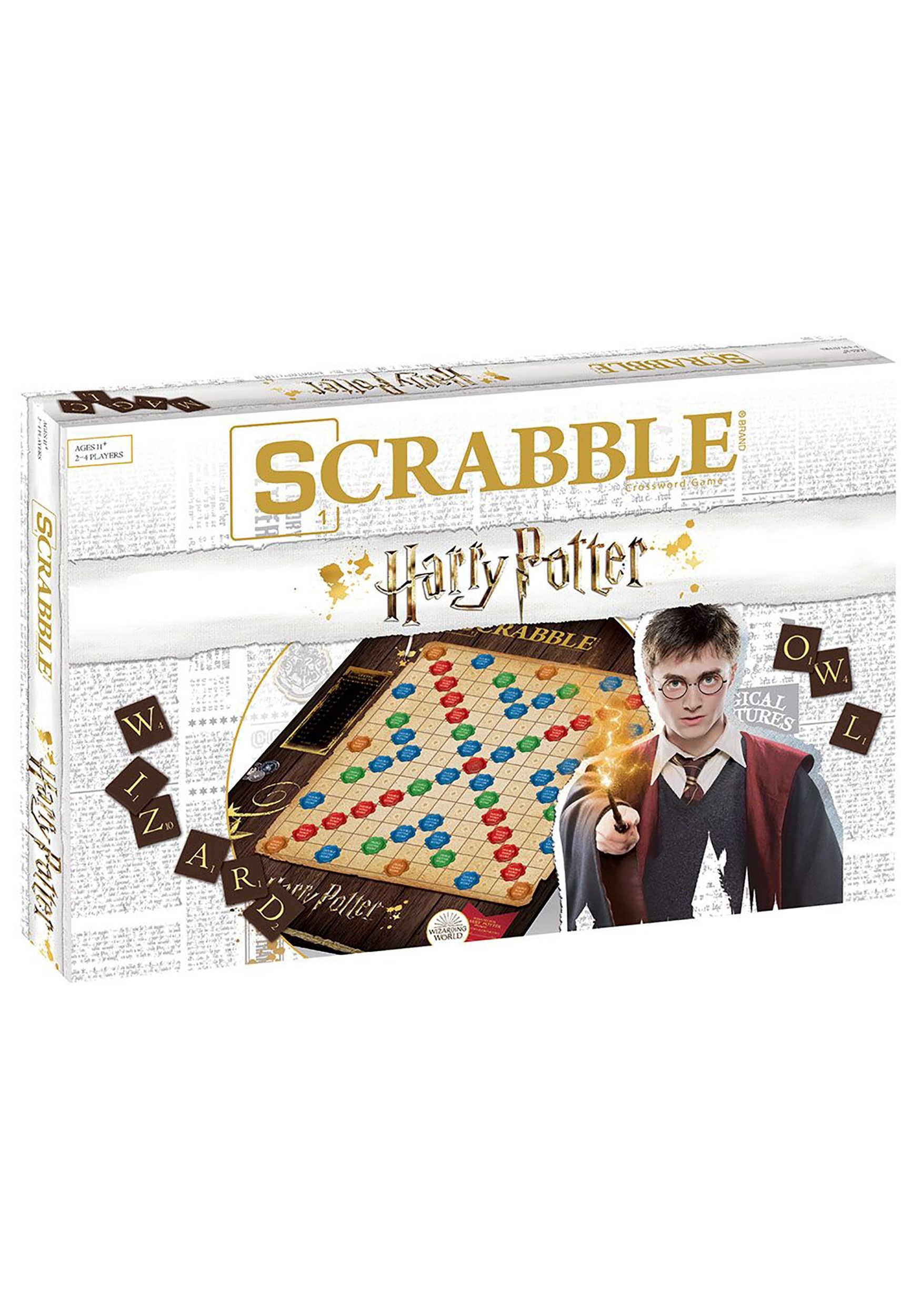 World of Harry Potter SCRABBLE Board Game