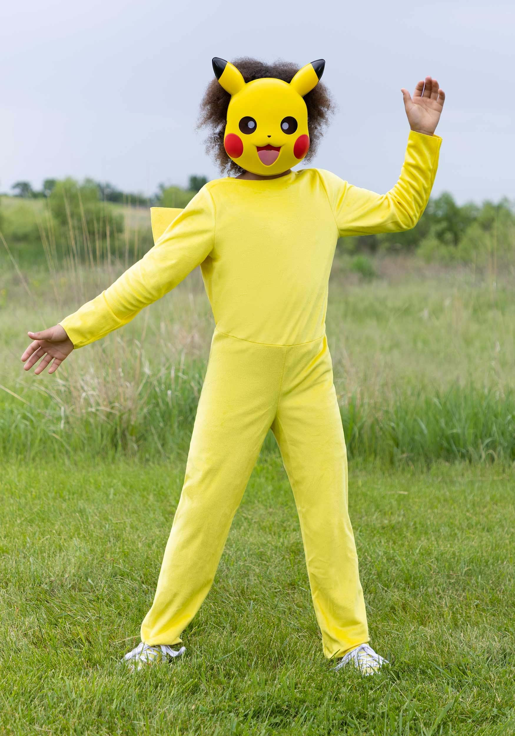  Disguise Unisex Pikachu Adult Deluxe Costume : Clothing, Shoes  & Jewelry