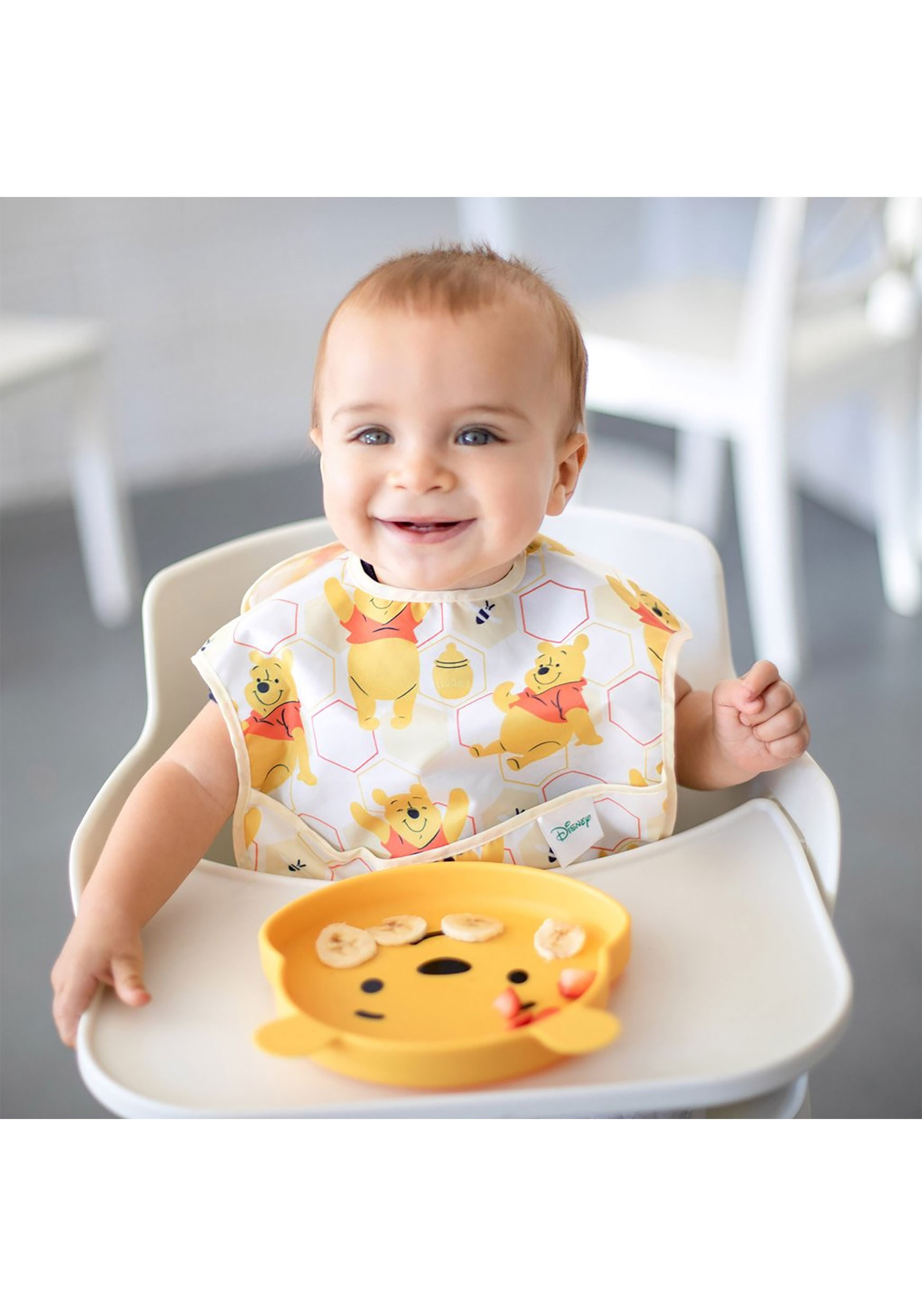 Winnie the Pooh SuperBib Hunny 2-Pack (6-24 months) Winnie the Pooh SuperBib Hunny 2-Pack (6-24 months)