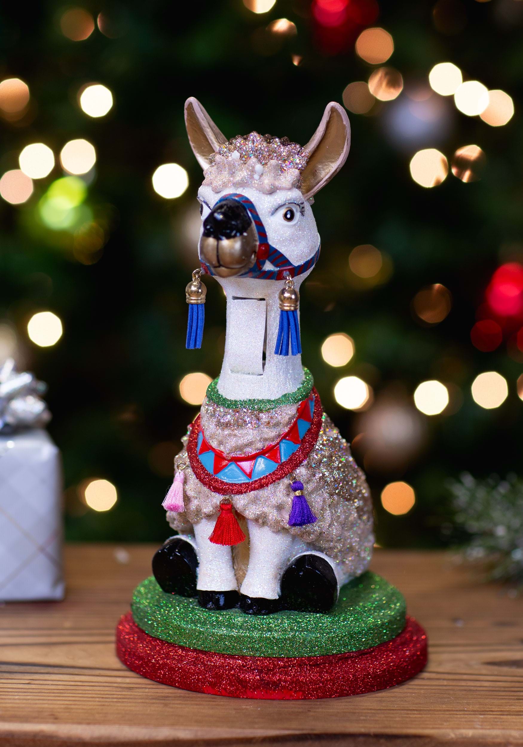 11.5 Inch Llama Hollywood Nutcracker | Animal Decorations
