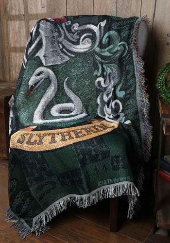 Harry Potter Slytherin Shield Woven Tapestry Blanket