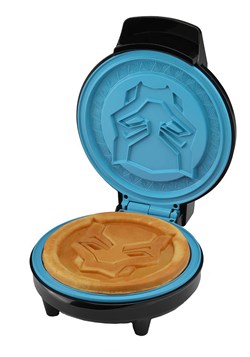 The Black Panther 7" Waffle Maker 1