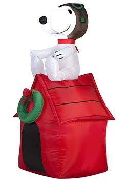 Peanuts Inflatable Snoopy on Doghouse Decoration