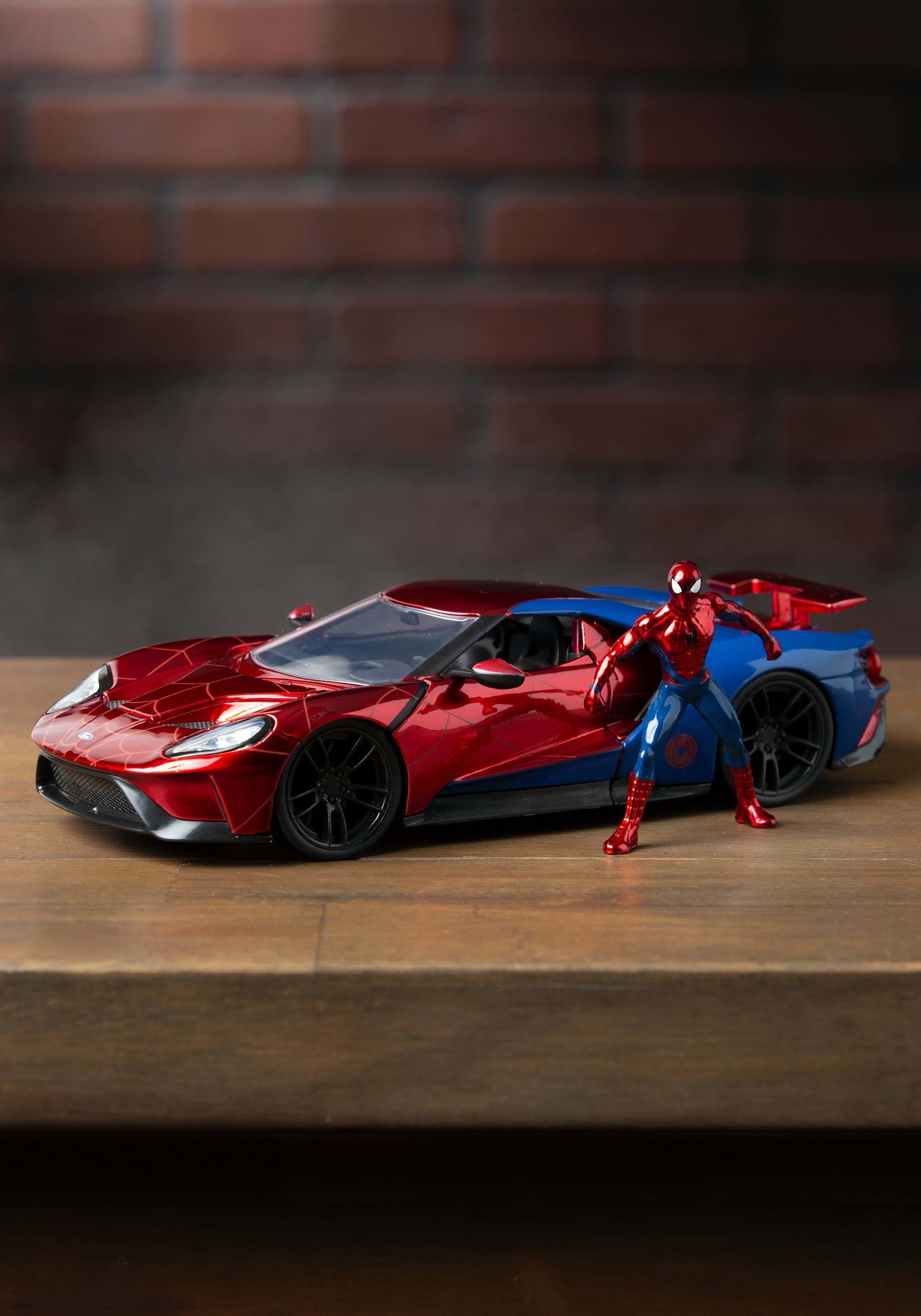 Marvel Spider-Man & Ford GT 1:24 Die-Cast Vehicle w/ Spider-Man Figure
