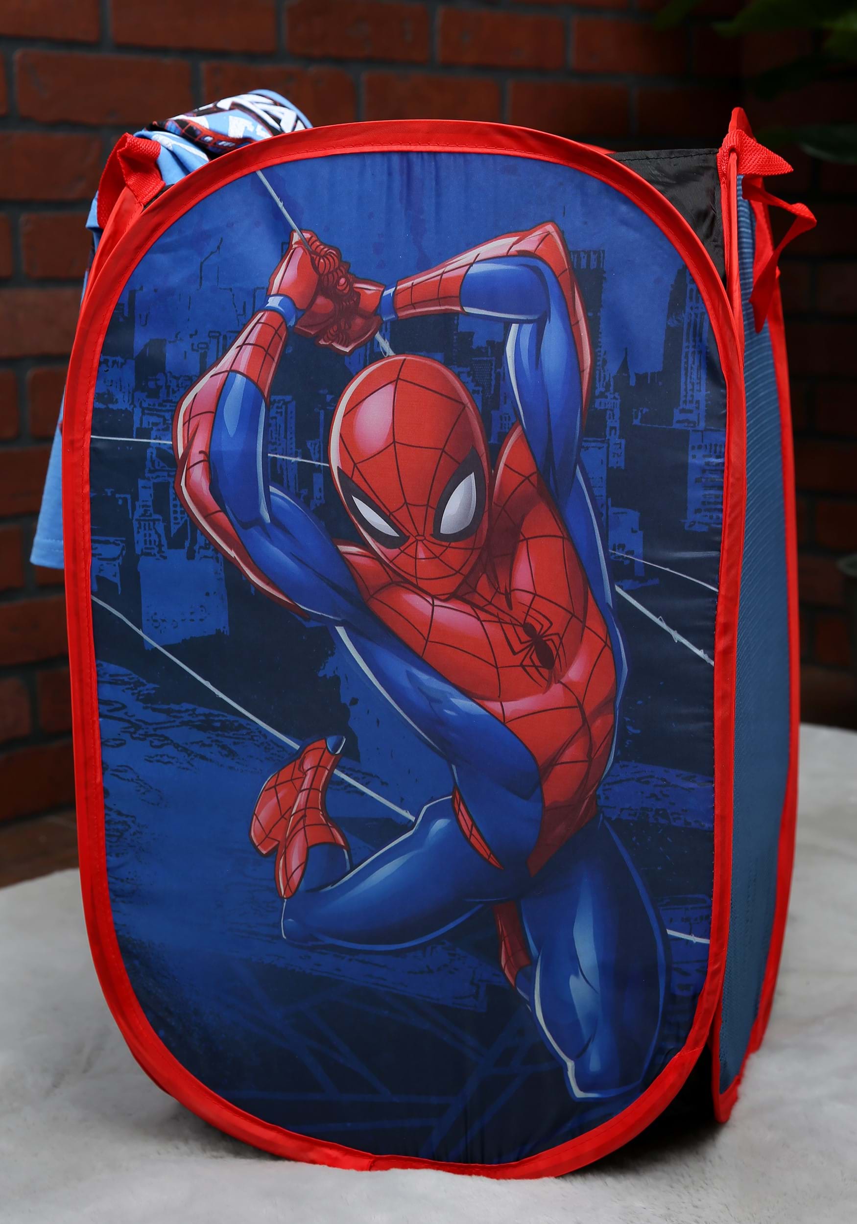 web-sling-spiderman-pop-up-hamper