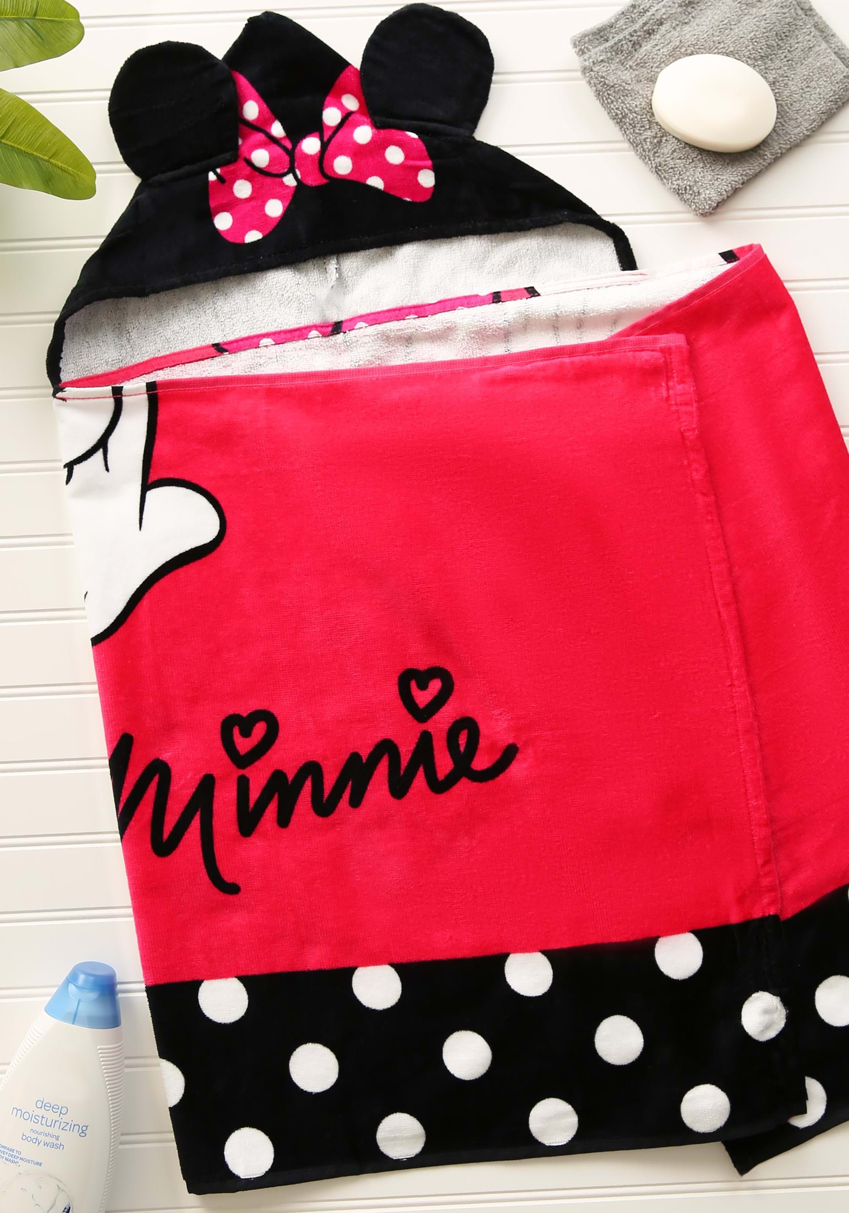 Hooded Girls Minnie Mouse Towel