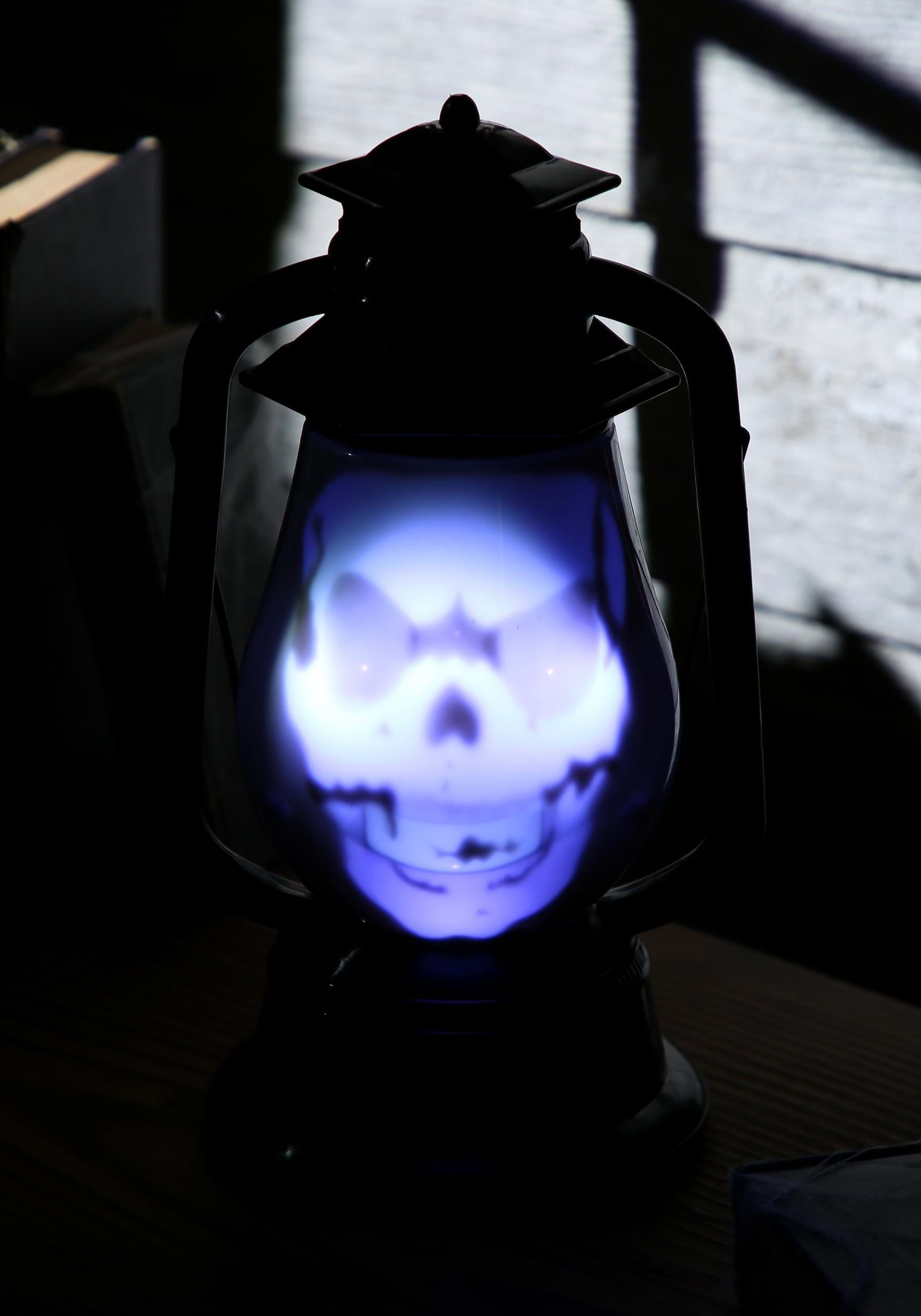 12 Ghost Face® Light-Up Scary Peeper - Cappel's