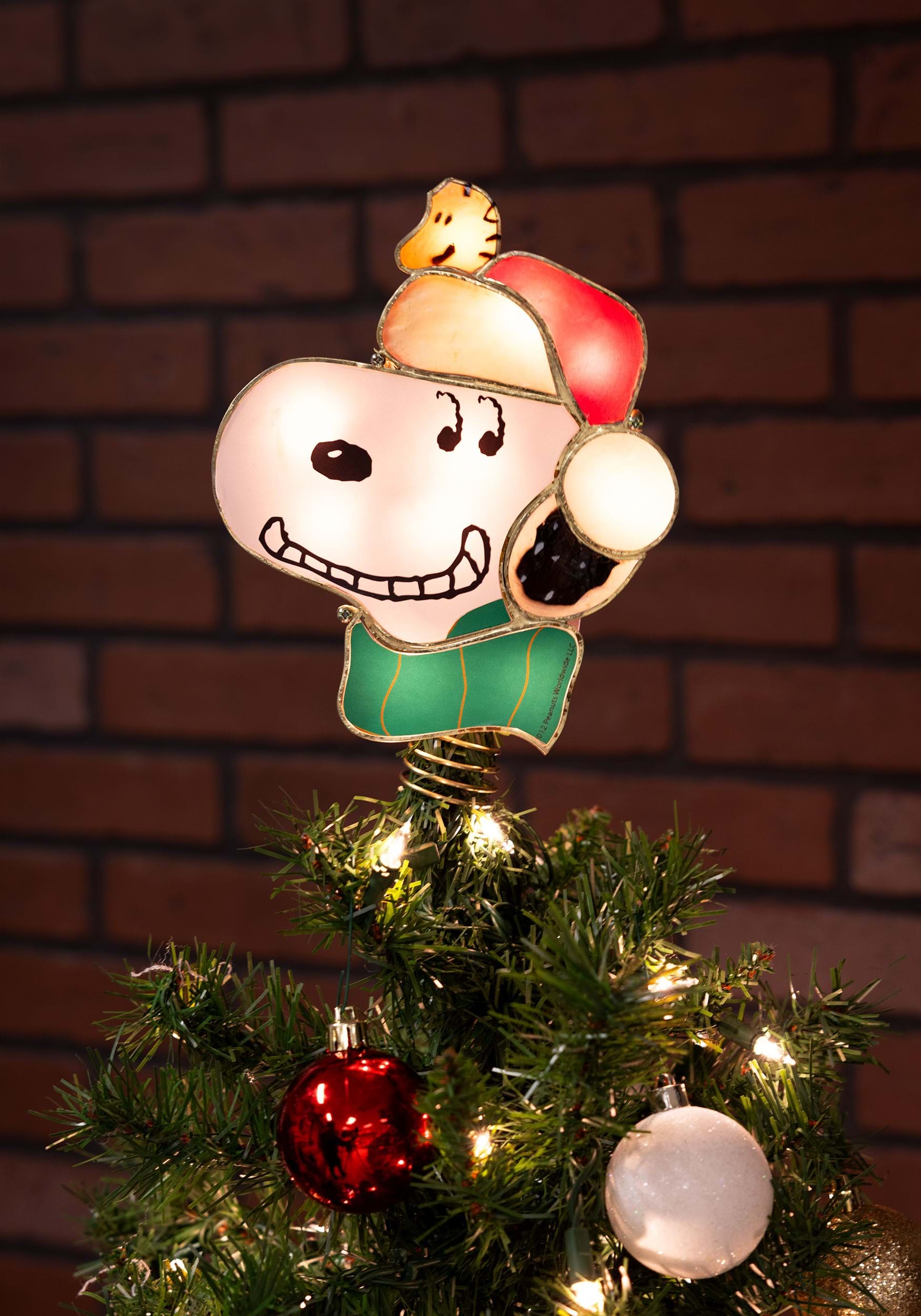Peanuts Snoopy Lighted Treetopper