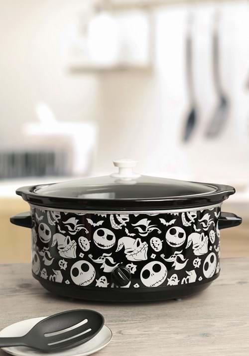 Disney Nightmare Before Christmas 7 Quart Slow Cooker Main U