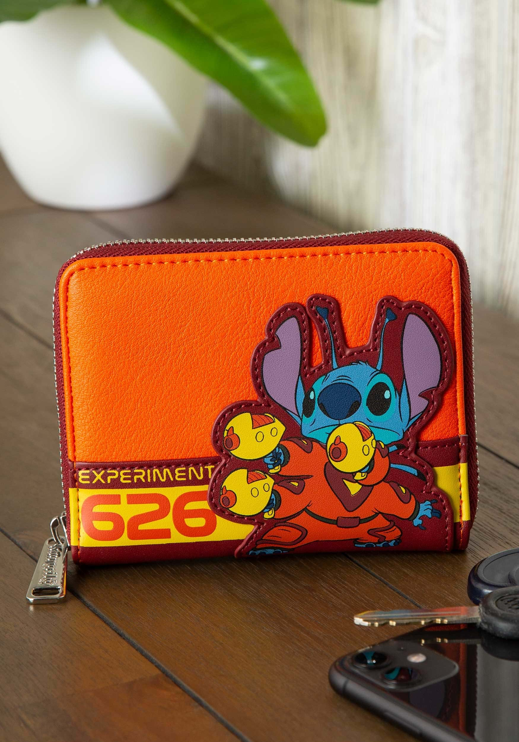 loungefly pompompurin wallet