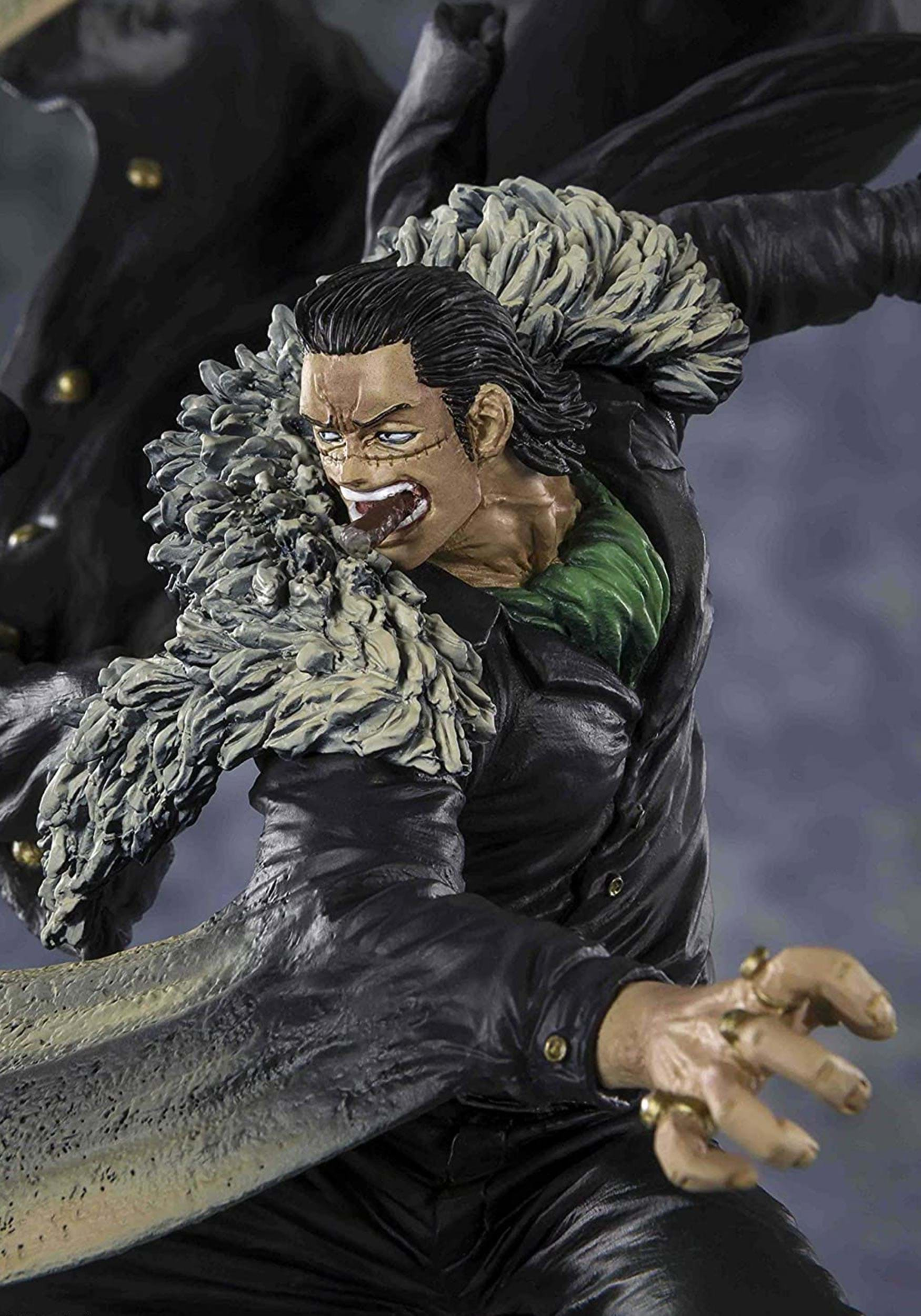 Sir Crocodile One Piece Paramount War Bandai Figure