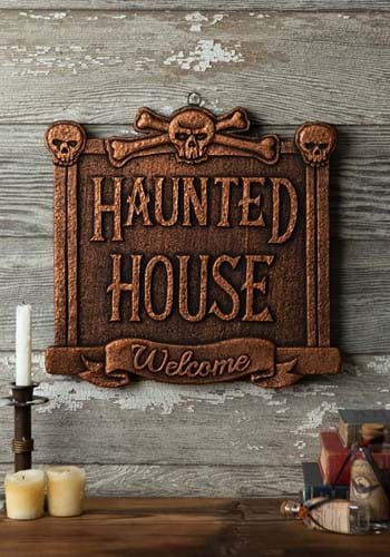 13 Inch Haunted House Sign