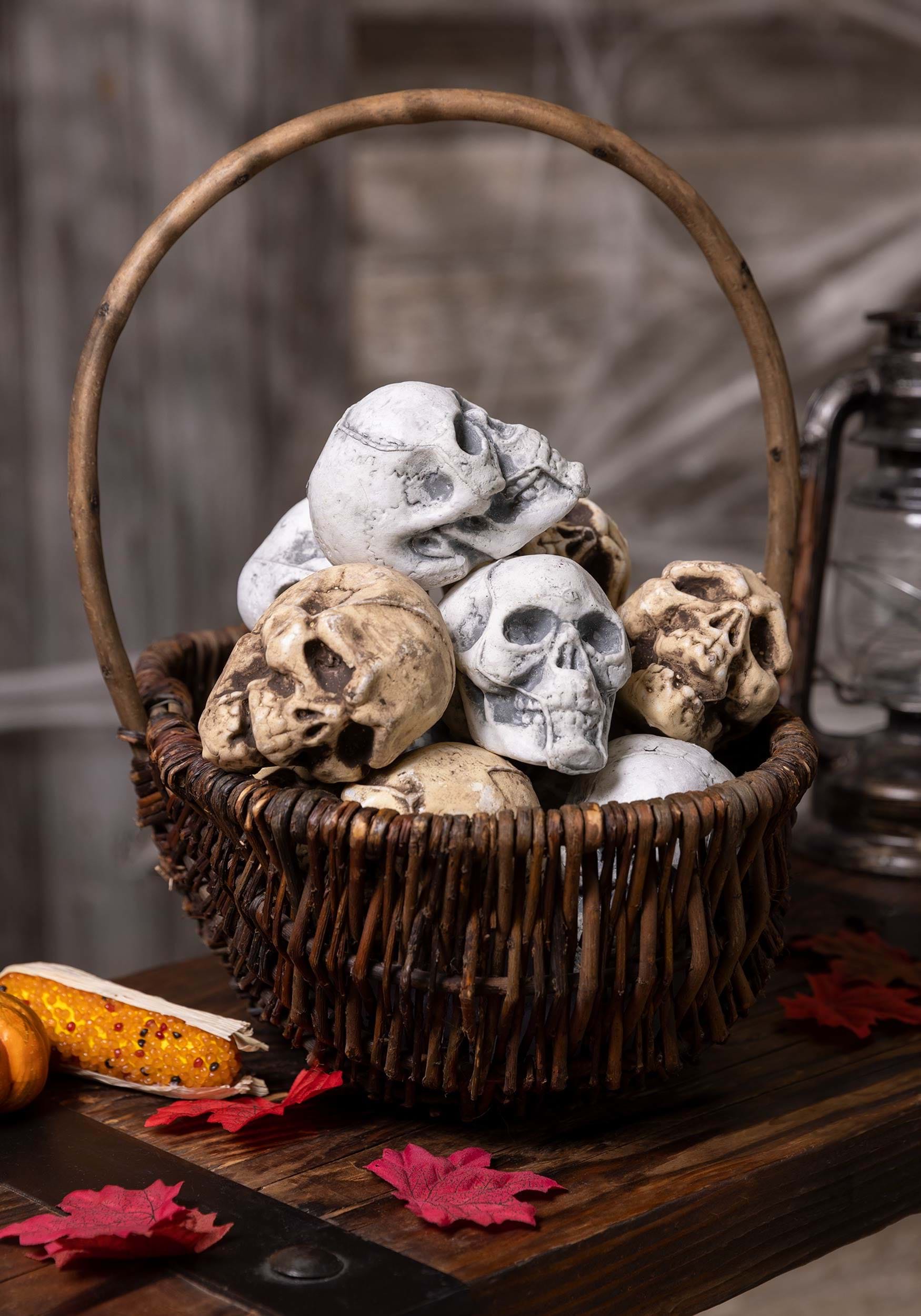 12 Piece Bag of Skulls decoration