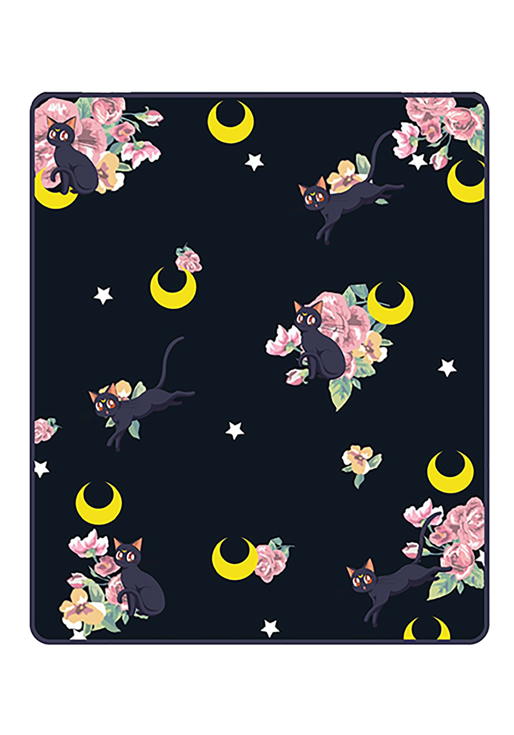 Sailor Moon Throw Blanket: Luna