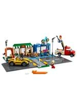 LEGO City Shopping Street Set Alt 1