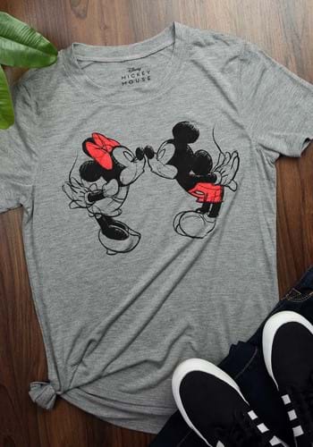Women's Minnie and Mickey Mouse Kiss T-Shirt