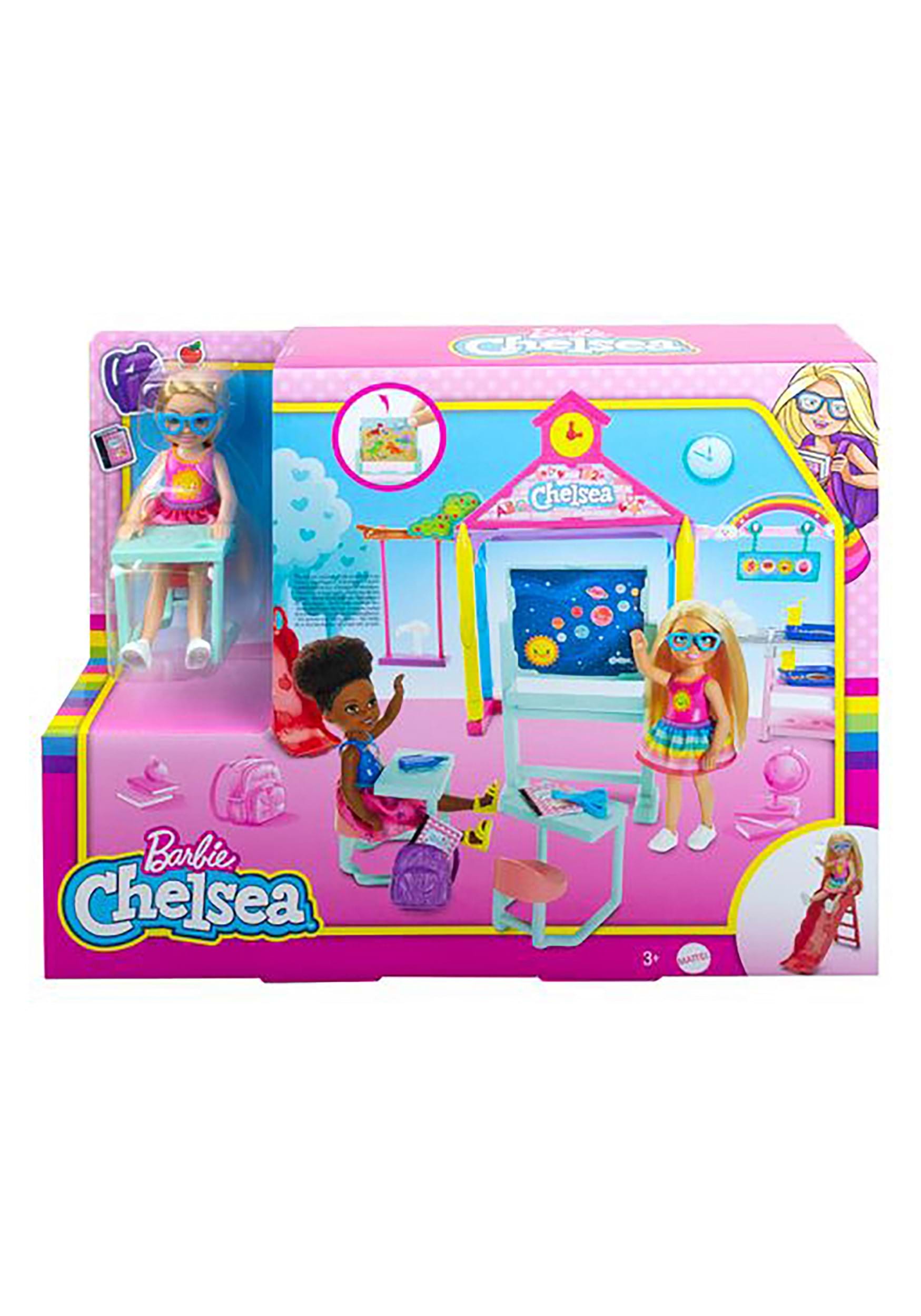 Barbie Club Chelsea Doll School Playset