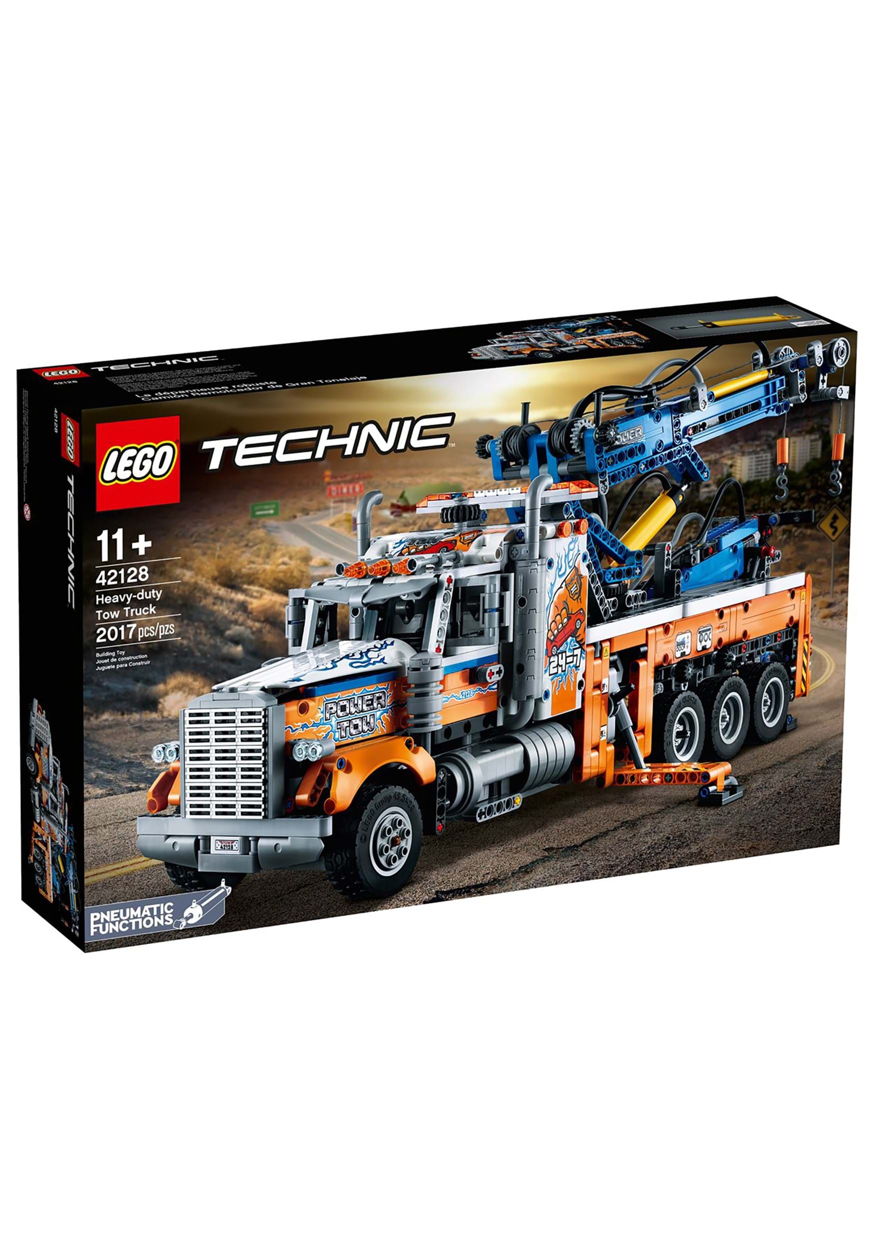 LEGO Heavy-Duty Tow Set