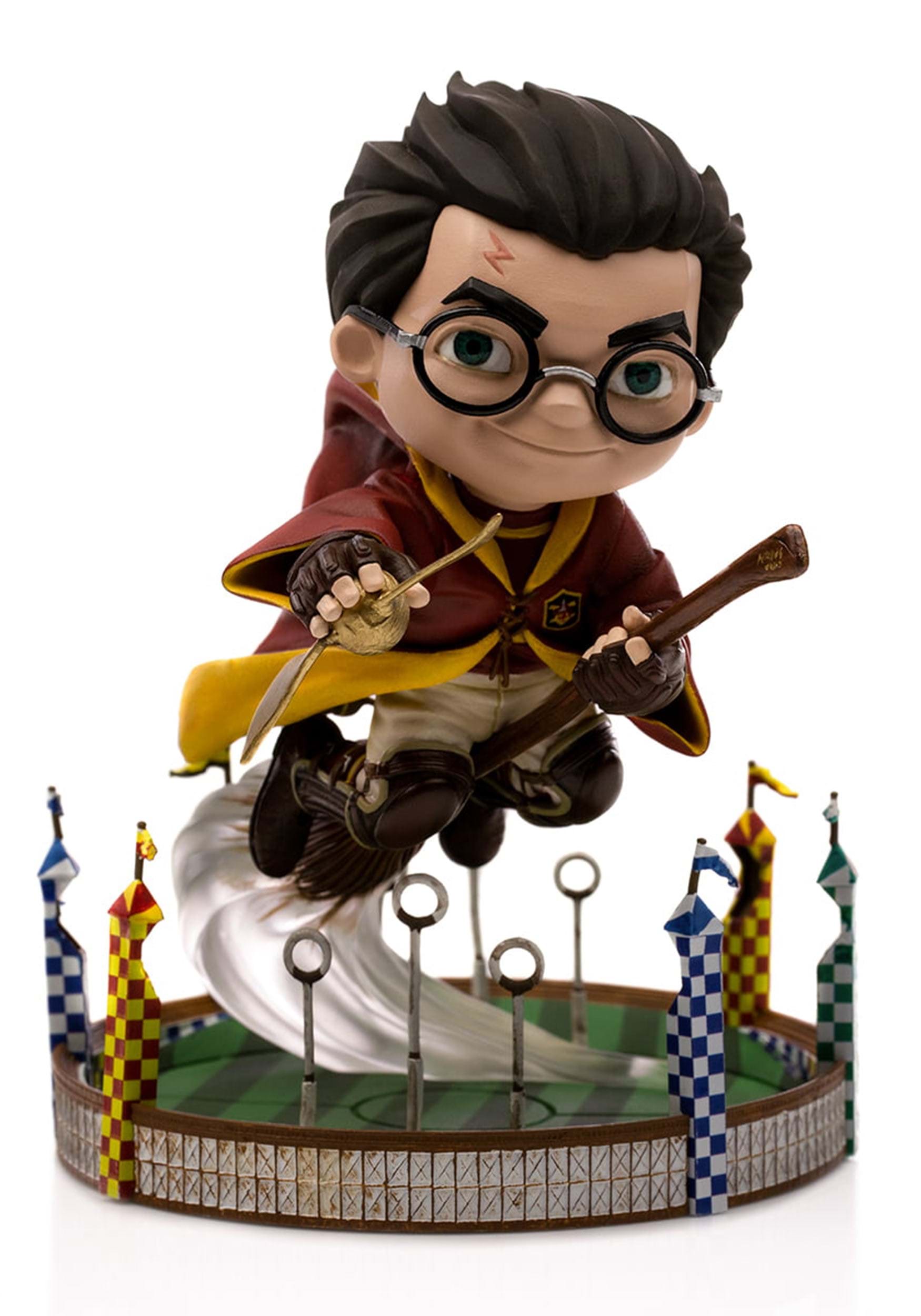 Harry Potter at the Quidditch Match MiniCo Illusion Statue