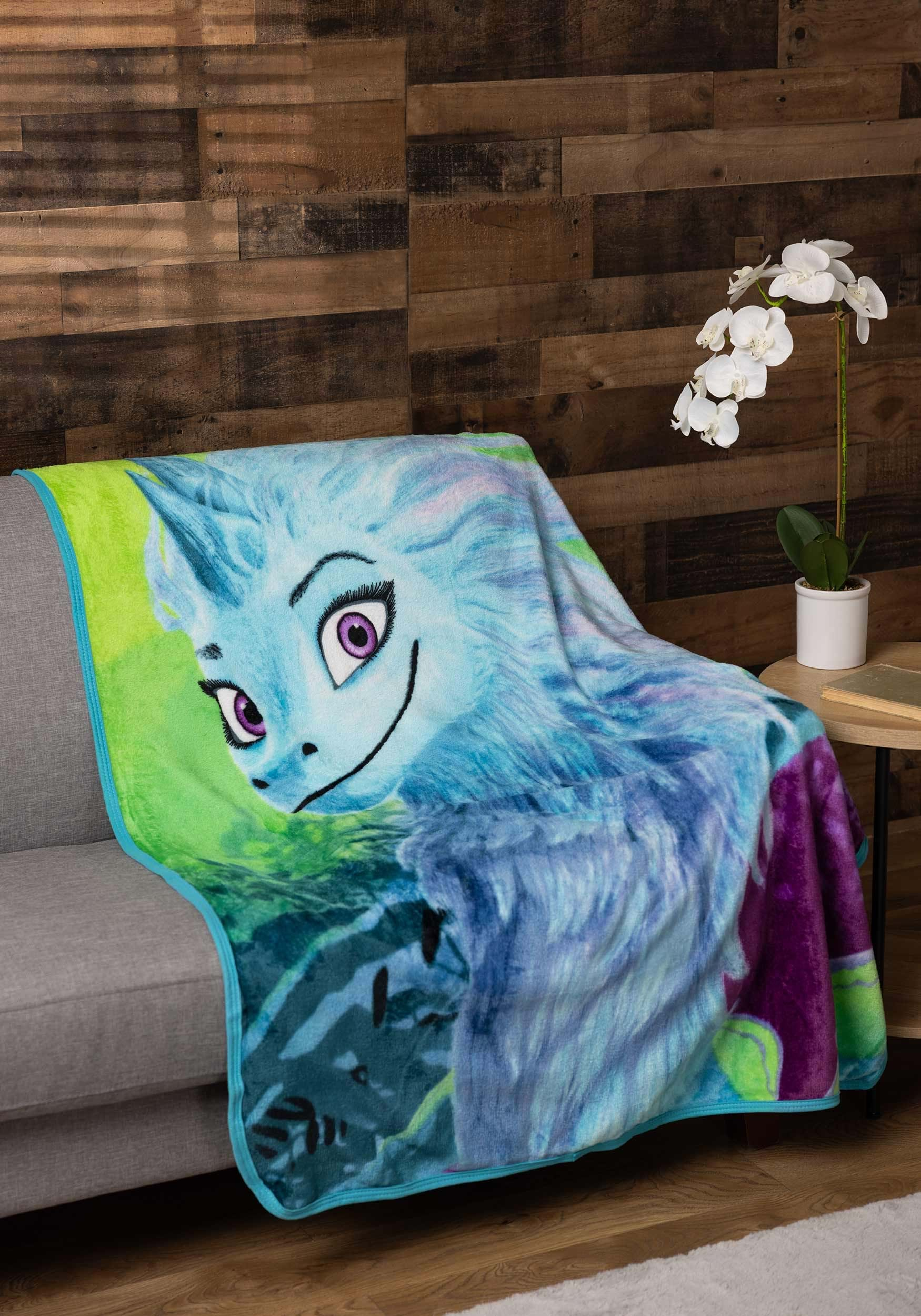 Raya and the Lost Dragon Sisu Colors 46"x60" Silk Touch Throw