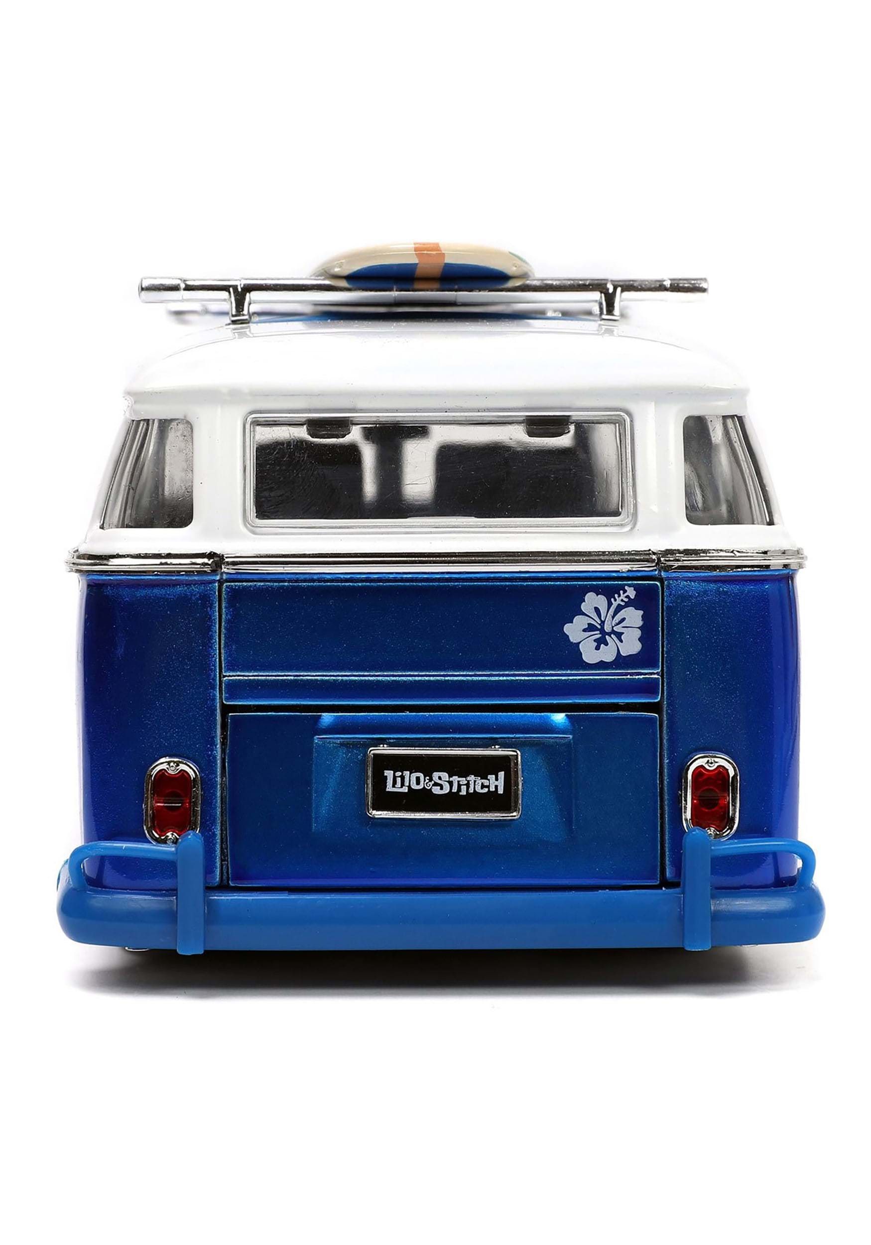1:24 Scale Hollywood Rides 1962 Volkswagen Bus With Stitch Figure