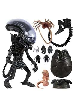 Mezco Designer Series Deluxe Alien Figure
