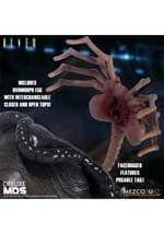 Mezco Designer Series Deluxe Alien Figure Alt 3