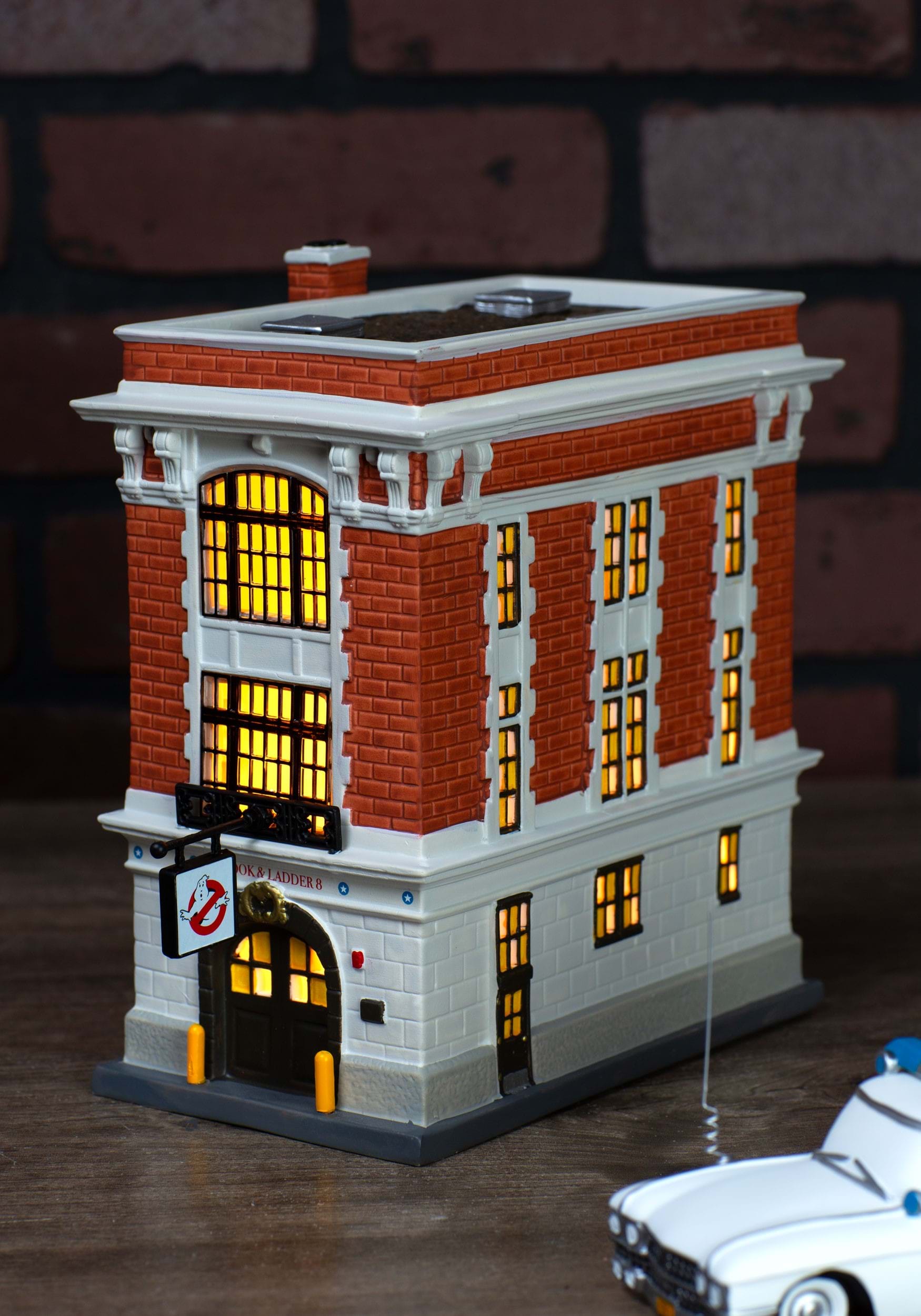 Department 56 Ghostbusters Firehouse Statue