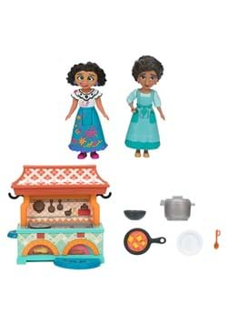 https://images.fun.com/products/79678/1-21/encanto-julietas-kitchen-small-doll-playset.jpg