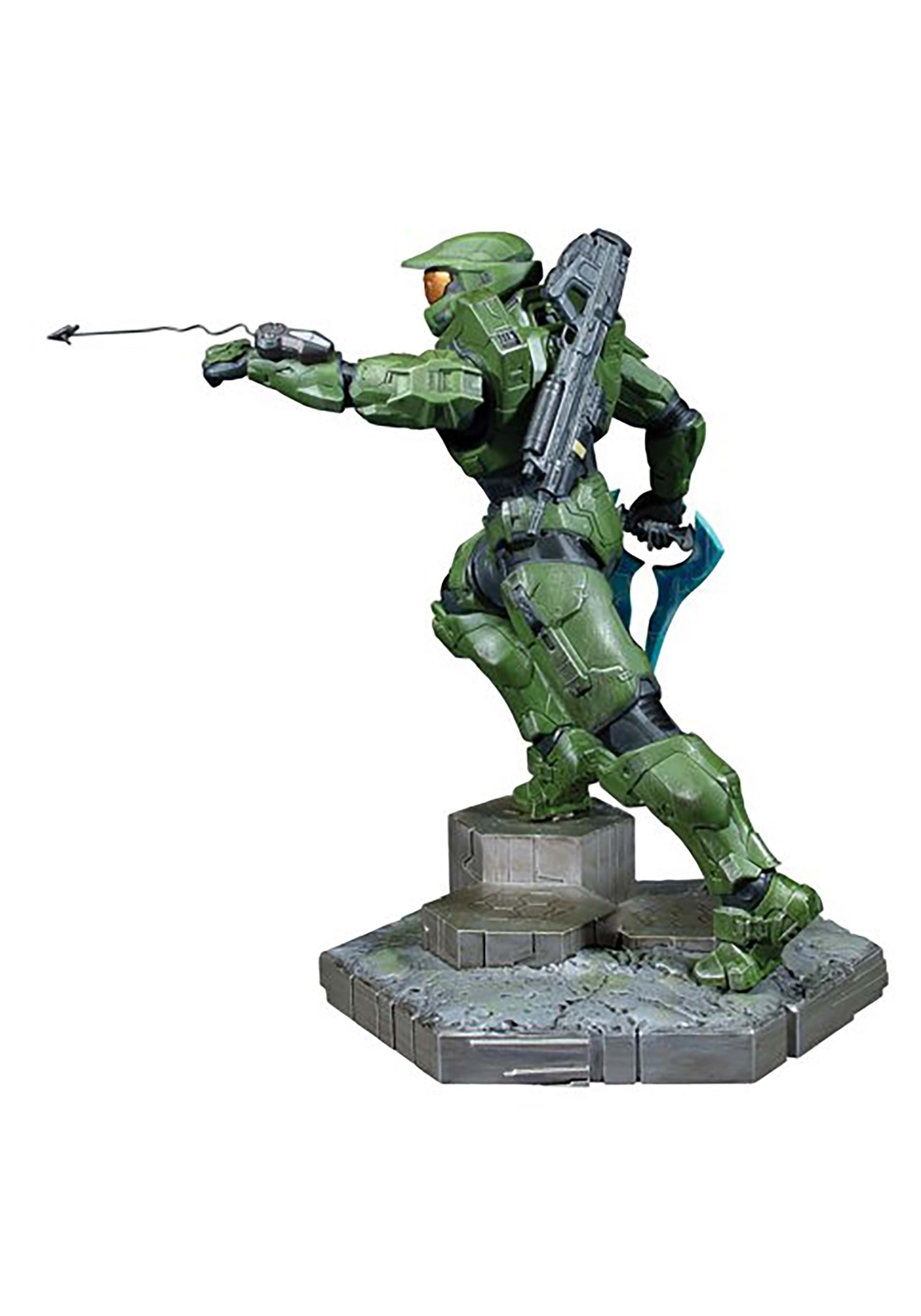 Halo Infinite: Master Chief W/ Grappleshot PVC Statue