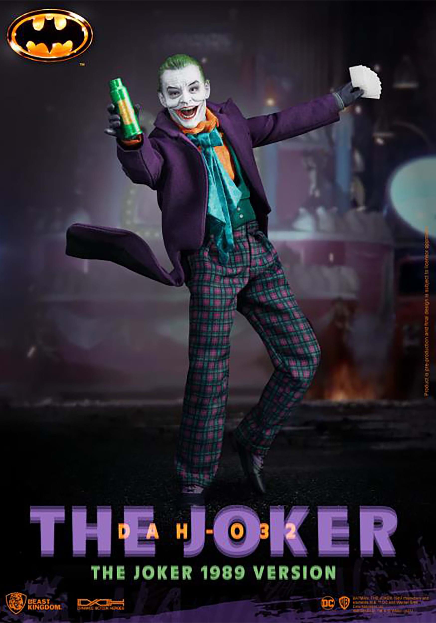  The Dark Knight The Joker Standing Menacingly Poster Sweatshirt  : Clothing, Shoes & Jewelry