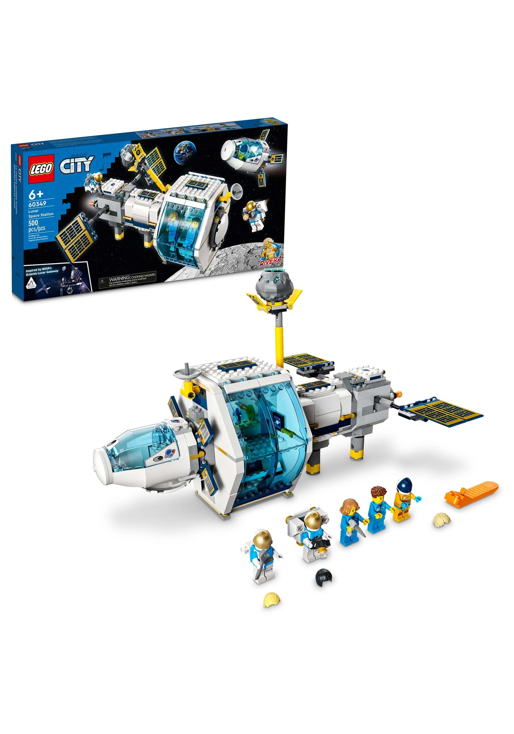 Lunar Space Station LEGO City Building Set