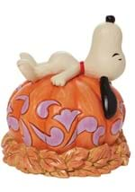 Jim Shore Snoopy Laying ontop of Pumpkin Statue Alt 1